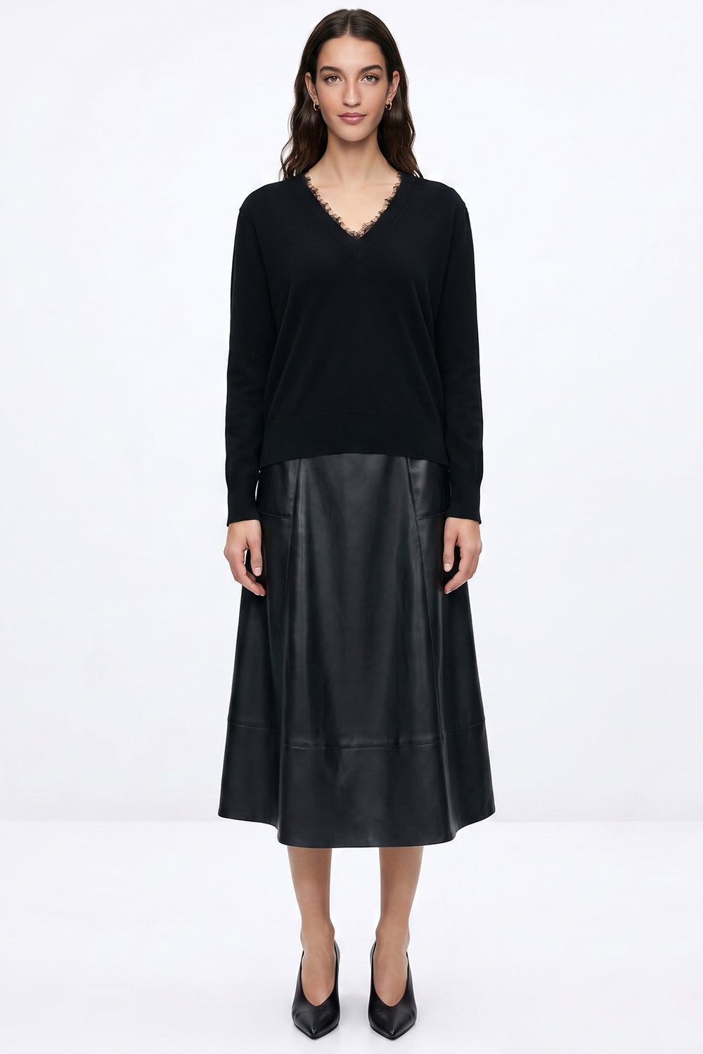 Long Sleeve V-Neck Knit Blouse with Lace Trim - ECRU