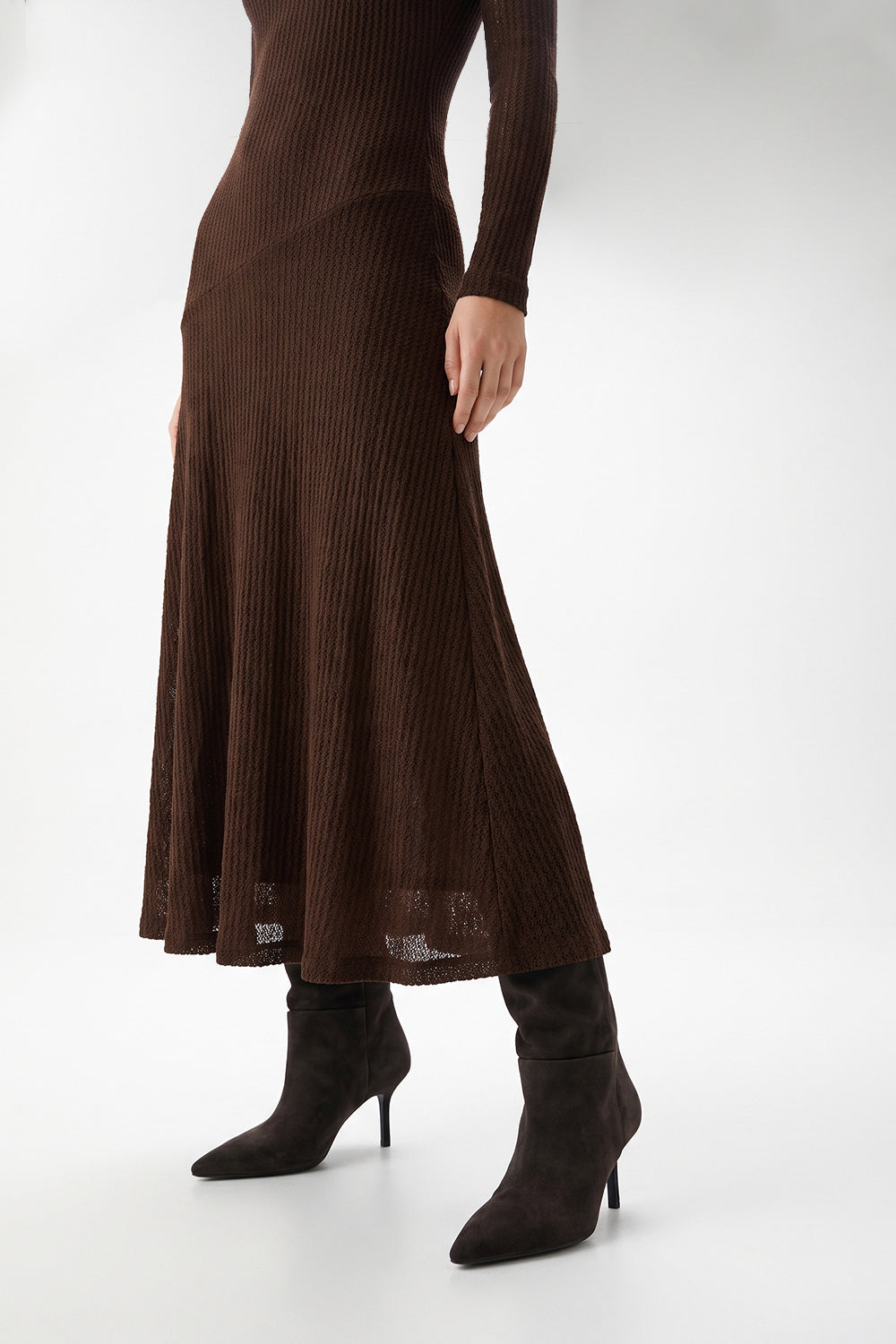 Lined Lace Flared Knit Midi Dress - BROWN