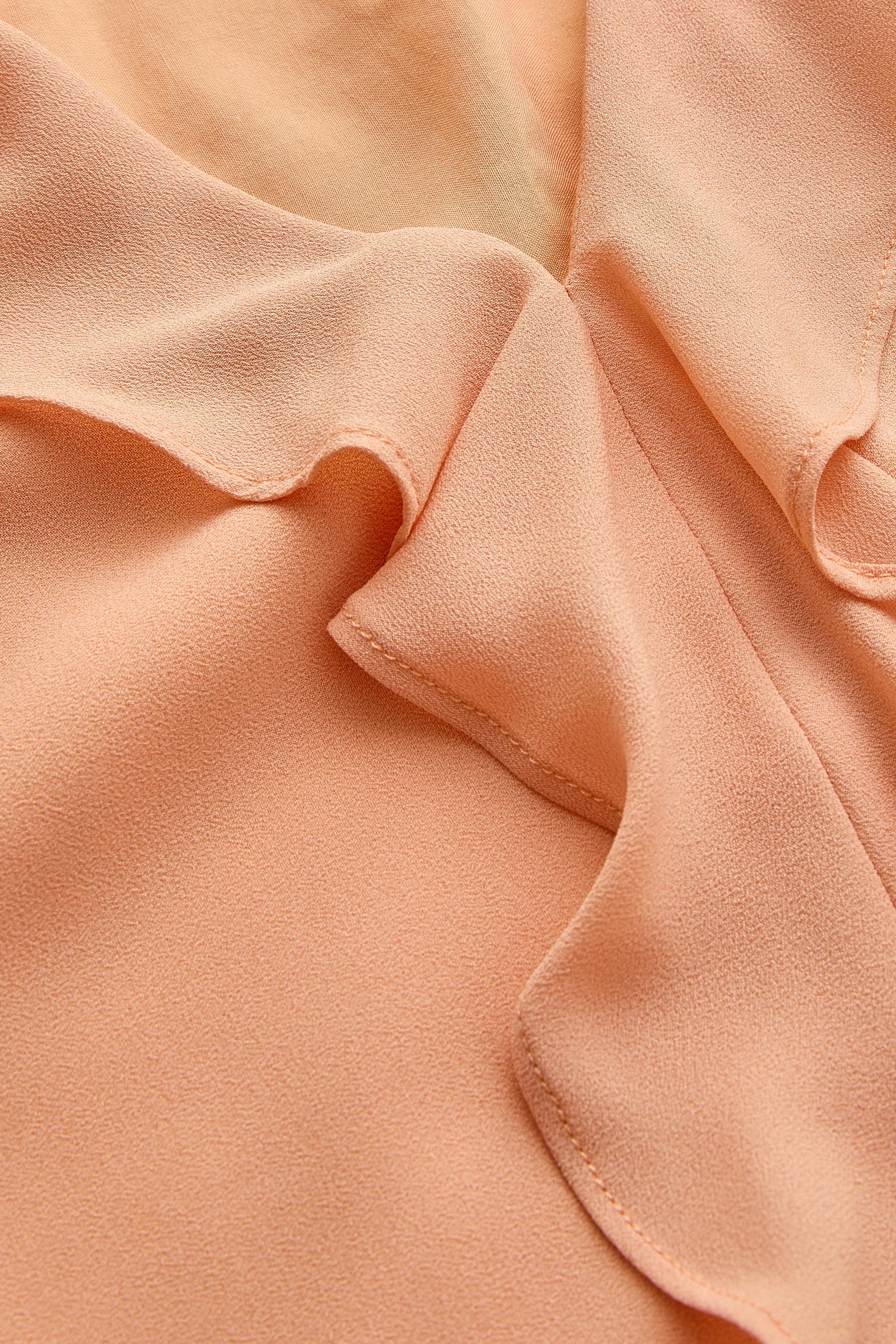 Ruffle Detail V-Neck Regular Fit Maxi Dress in Salmon