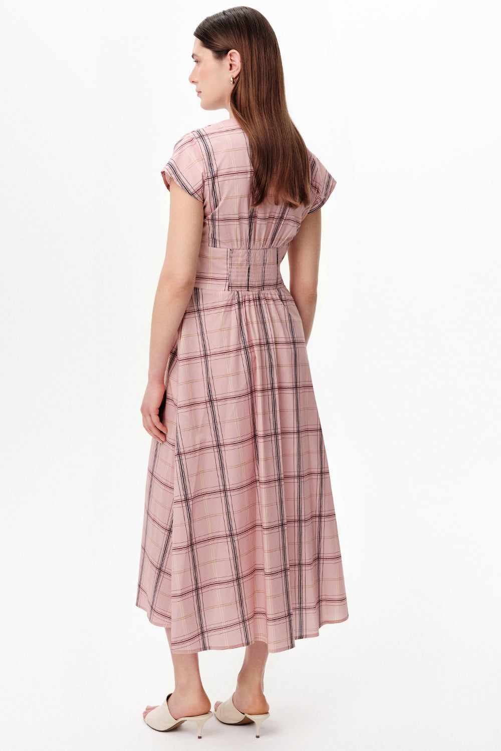 Sleeveless V Neck Shirred Waist Midi Dress - MULTICOLOR