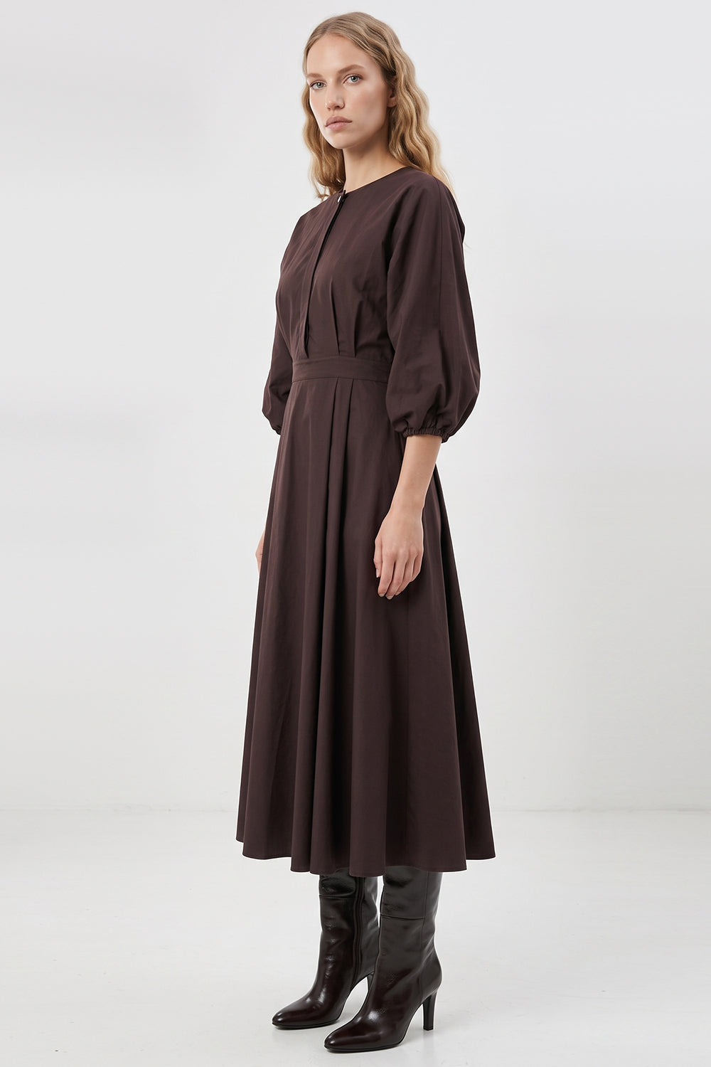Elastic Back Balloon Sleeve Midi Dress - BROWN