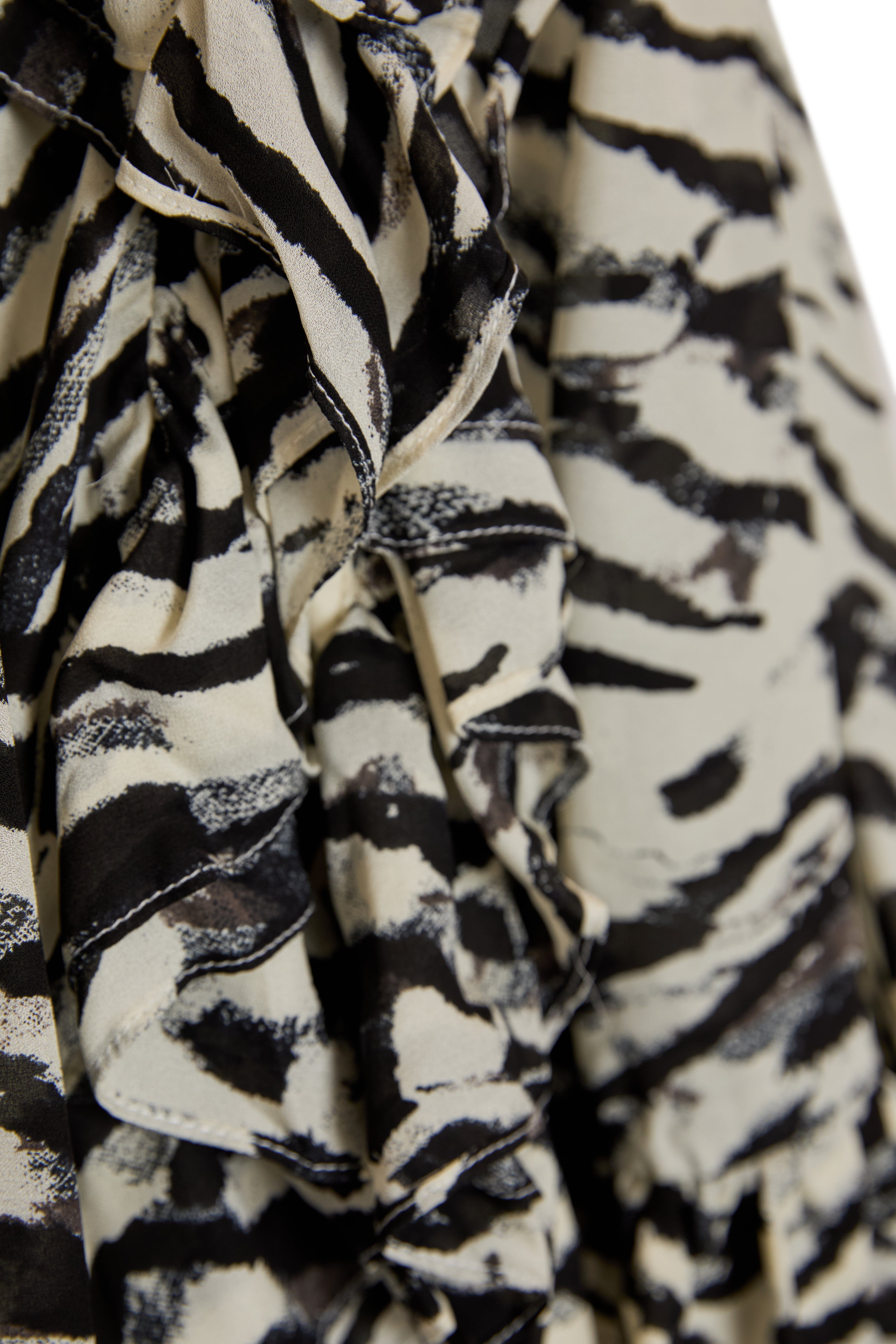 Long Sleeve Ruffle Detailed Zebra Print Woven Mini Dress