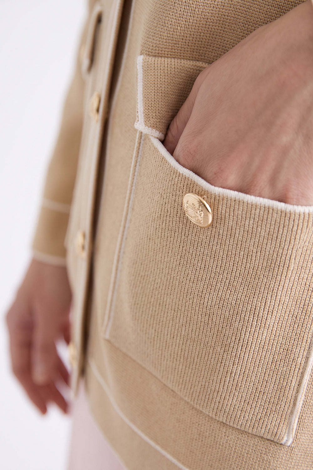 Round Neck Pocketed Knit Cardigan - BEIGE