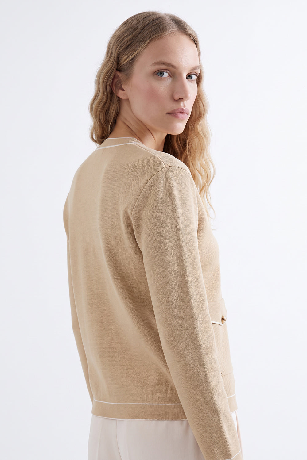 Round Neck Pocketed Knit Cardigan - BEIGE