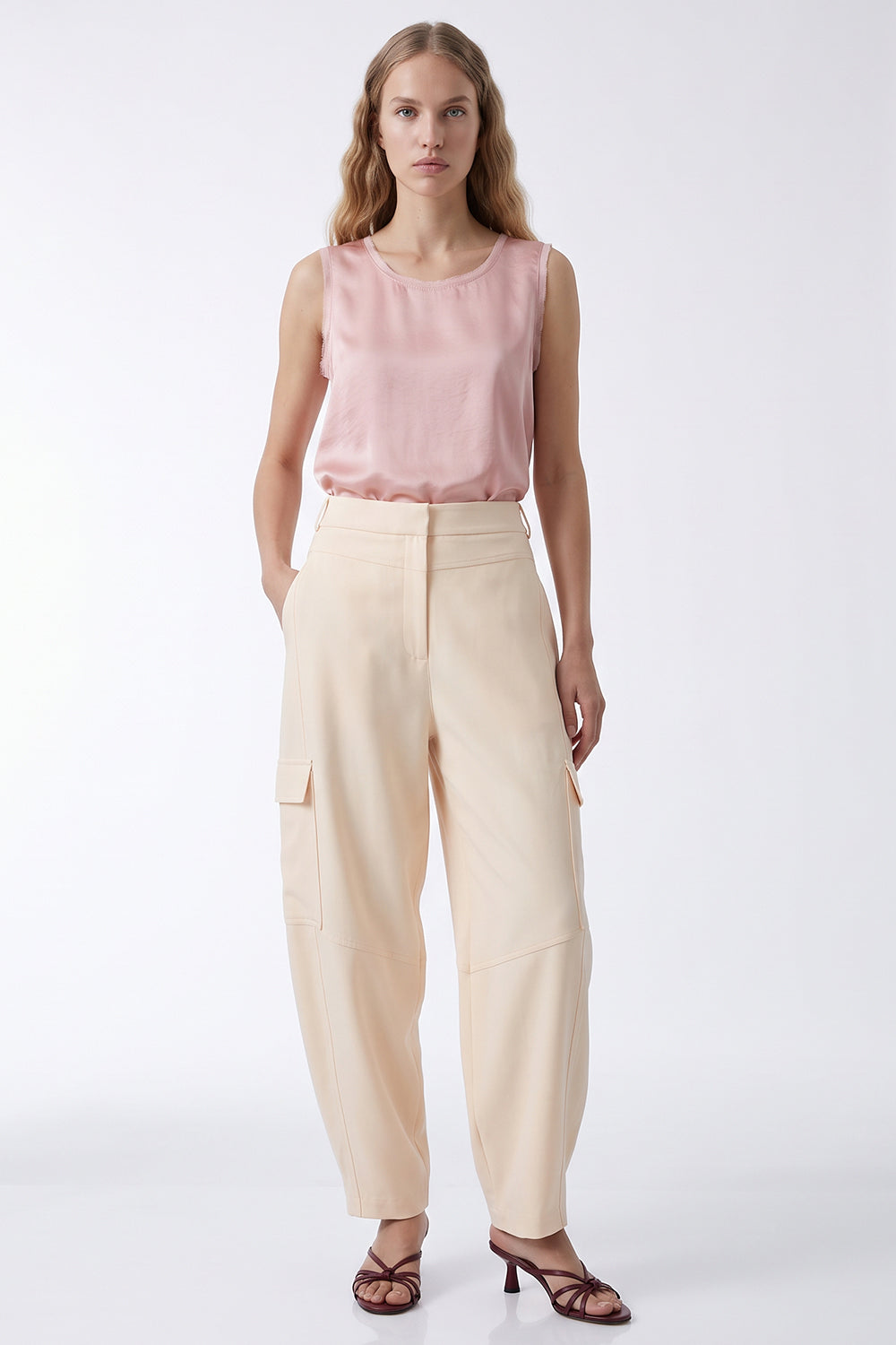 High-Waisted Cargo Pocket Balloon Trousers - CREAM