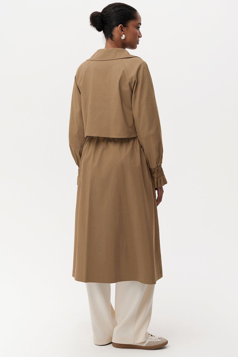 Elegant Belted Midi Trenchcoat with Long Sleeves