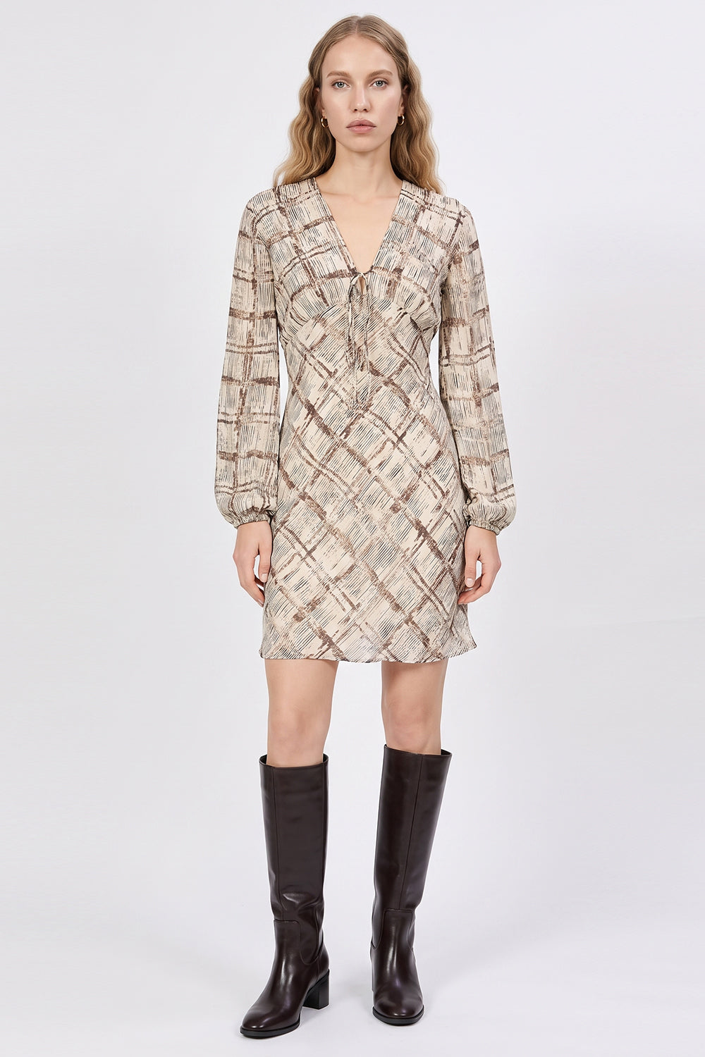 Elasticated Sleeve V Neck Lined Dress - MULTICOLOR