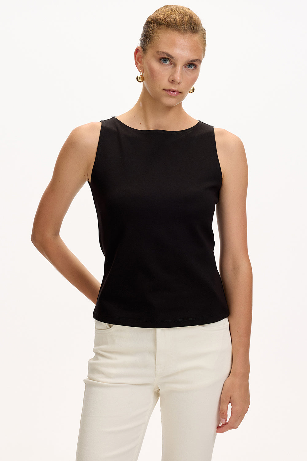 Chelsea Black Sleeveless Boat Neck Knit Blouse