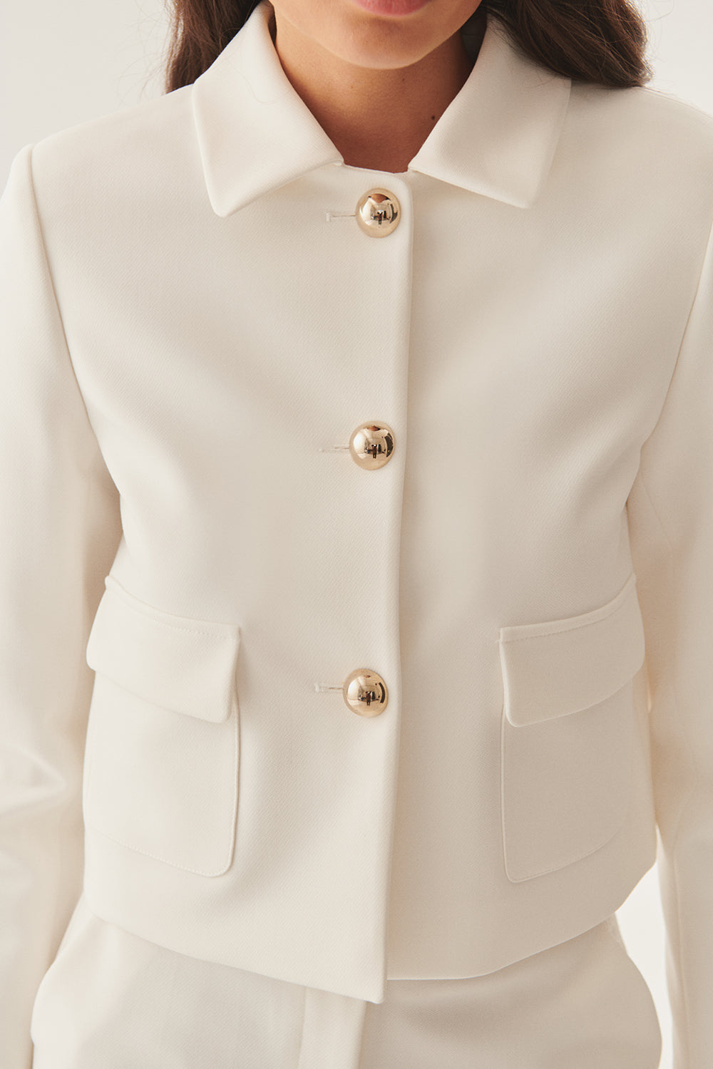 Collared Pocketed Regular Fit Short White Jacket