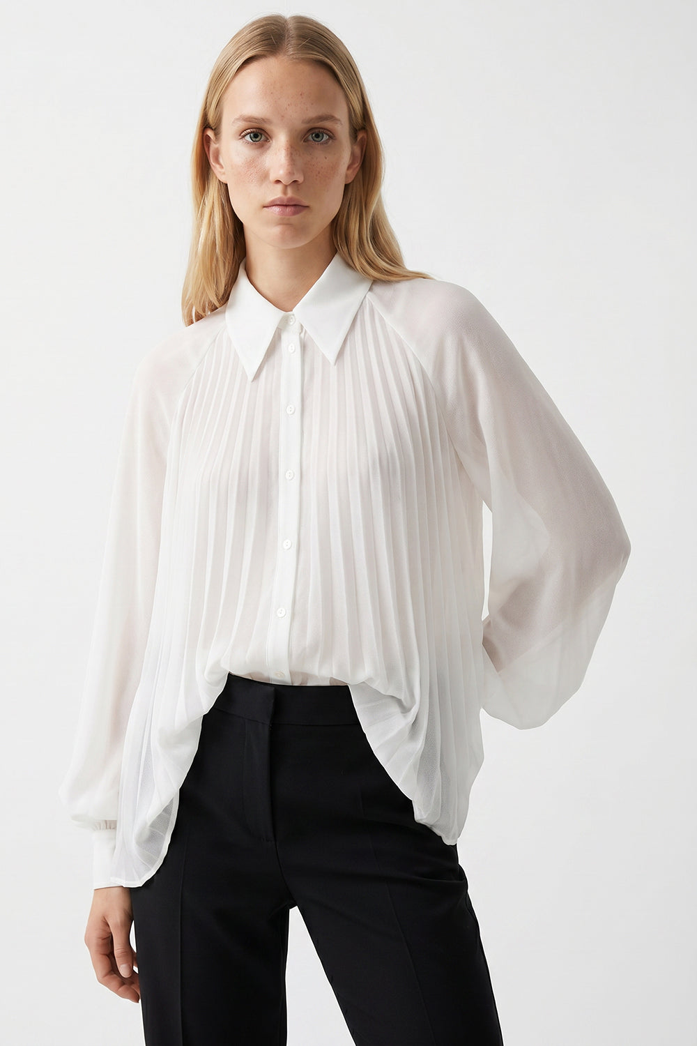 Keyla Long Sleeve Shirt with Buttoned Cuffs - Ecru