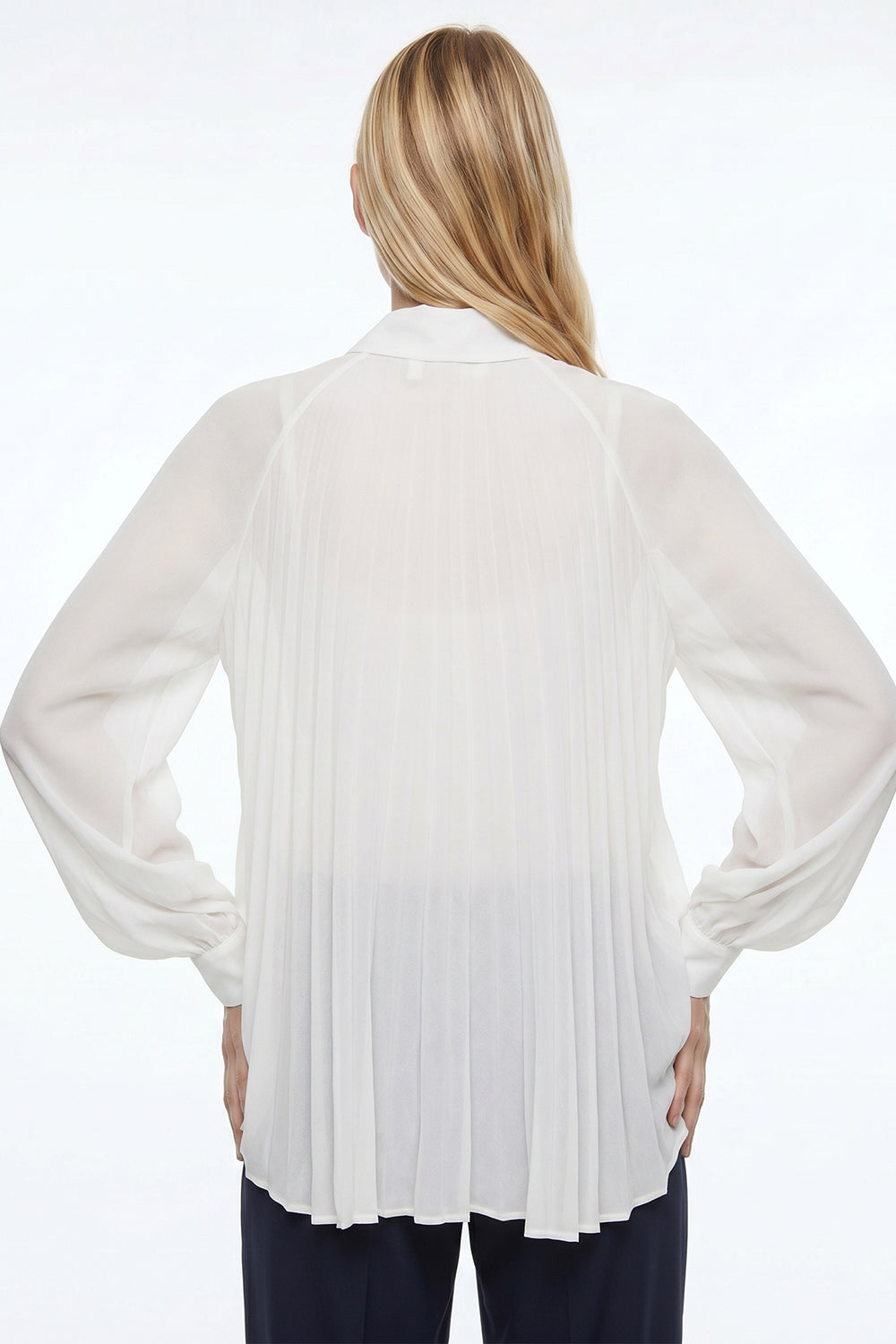 Keyla Long Sleeve Shirt with Buttoned Cuffs - Ecru