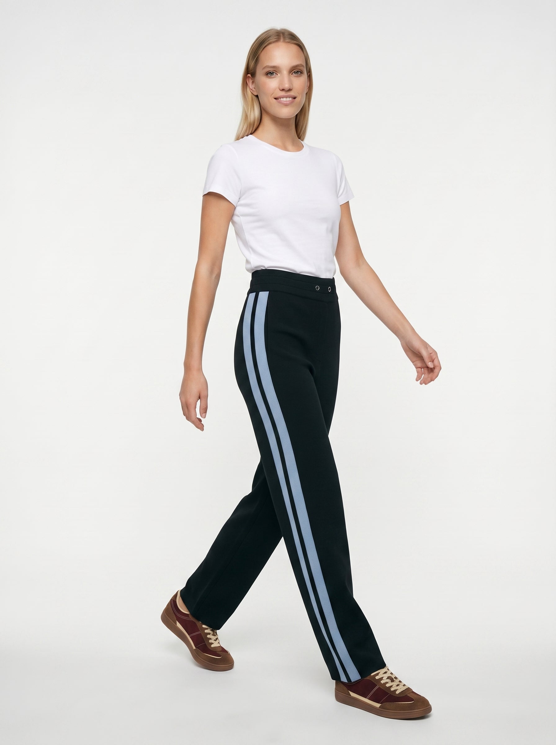 Wide-Leg Knit Trousers with Denim Side Stripes - NAVY