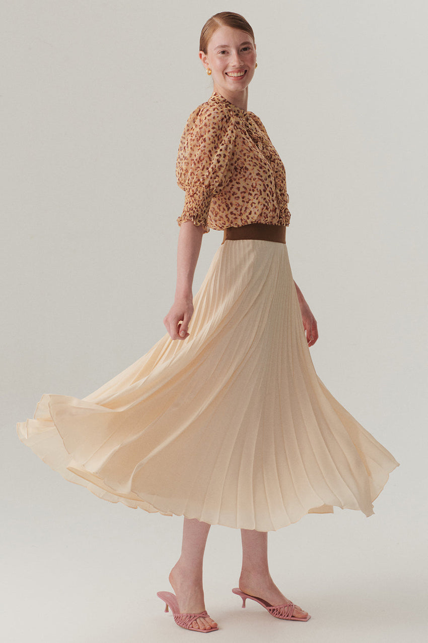 Elastic Waist Straight Cut Pleated Midi Skirt