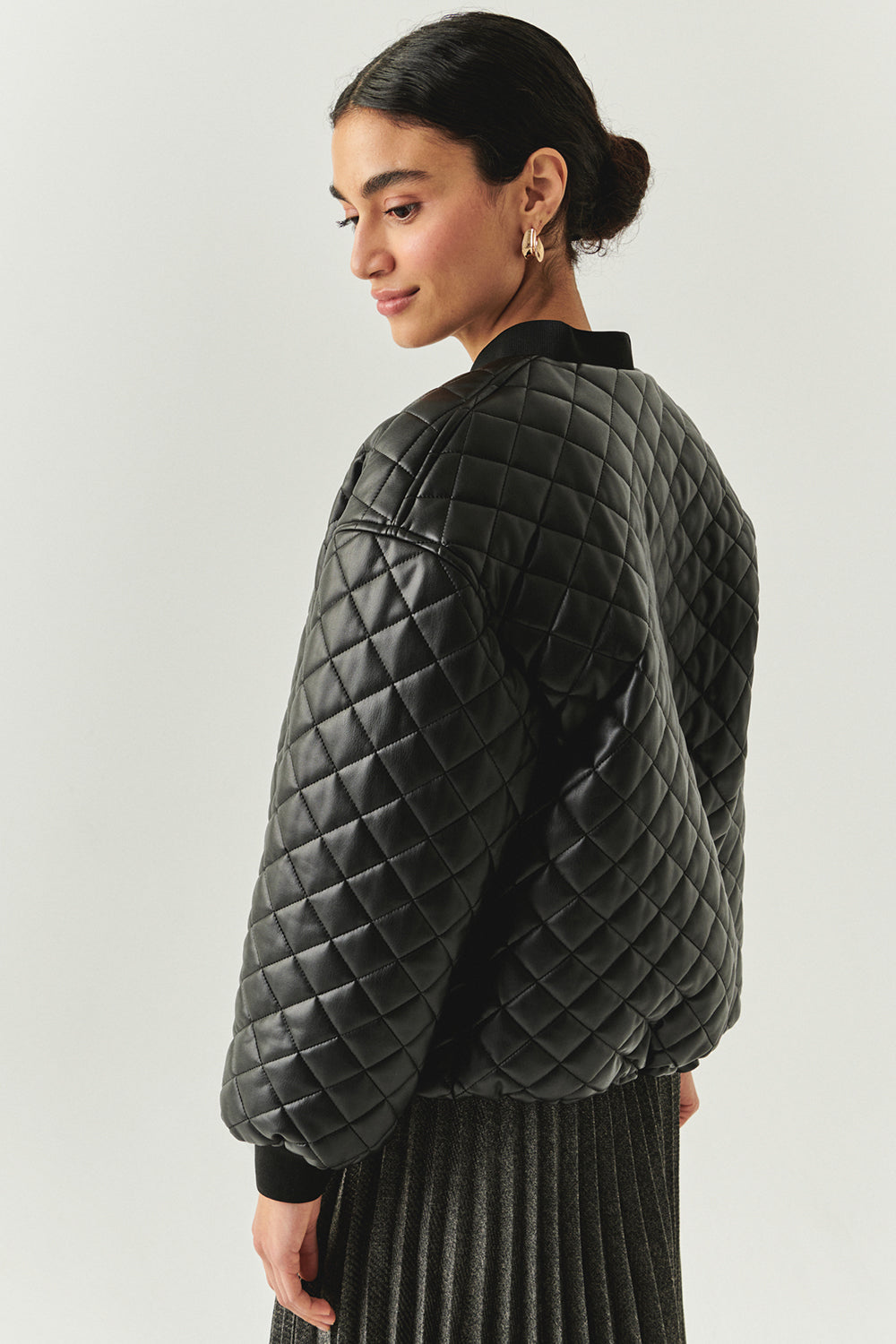 Dulce Quilted Faux Leather Shirt Collar Jacket