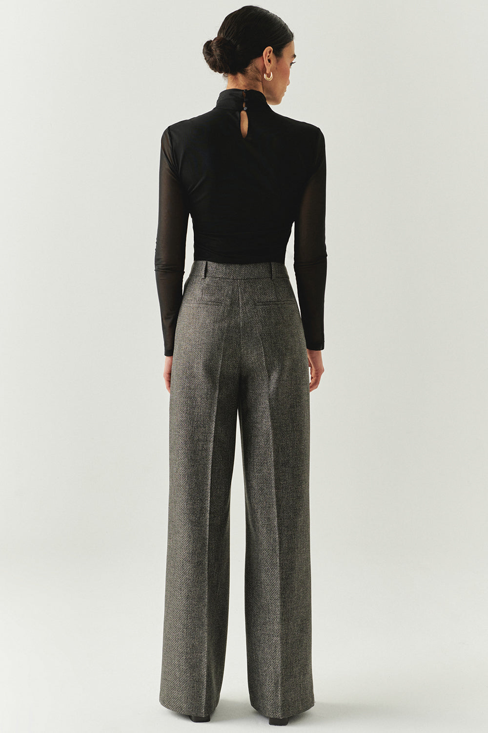 Natasha Grey Wide-Leg Pocketed Pants