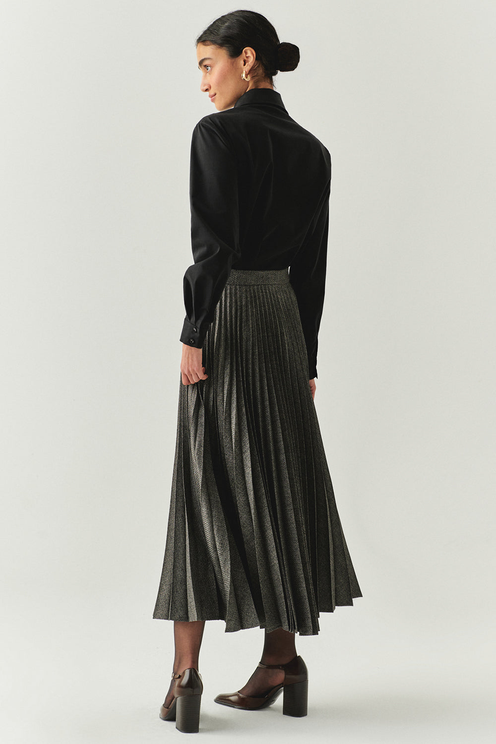 Jayda Grey Pleated Midi Skirt