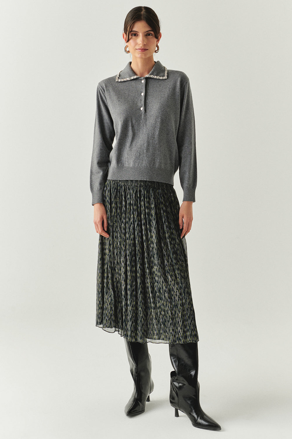 Maleah Pearl Trim Collar Long Sleeve Sweater