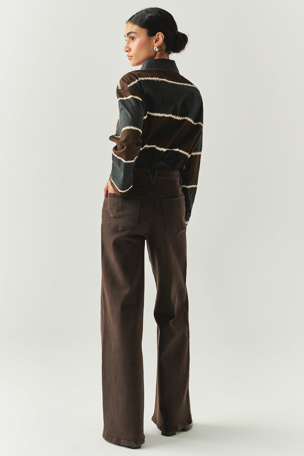 Daisy Brown Denim Jeans with Pockets
