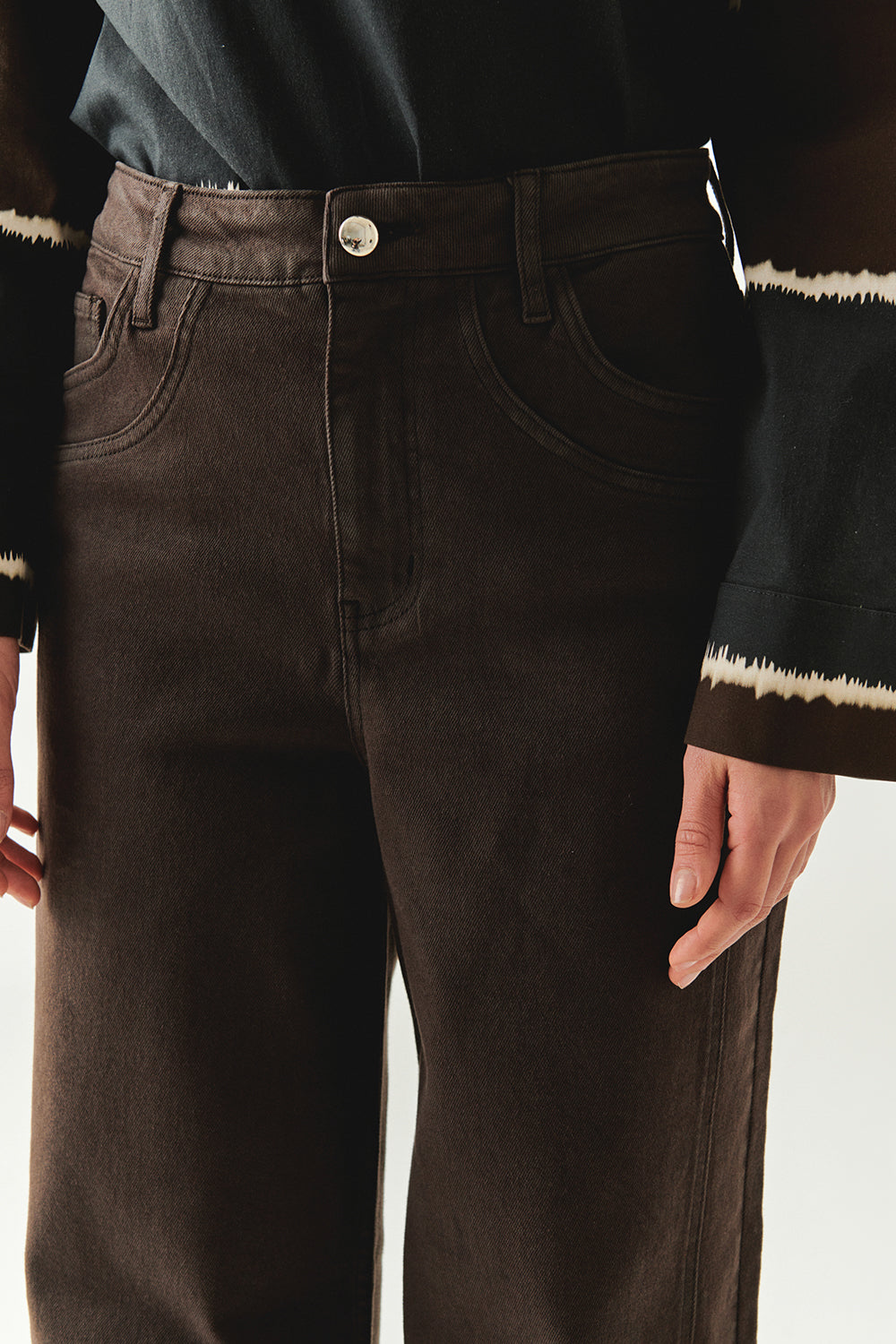 Daisy Brown Denim Jeans with Pockets