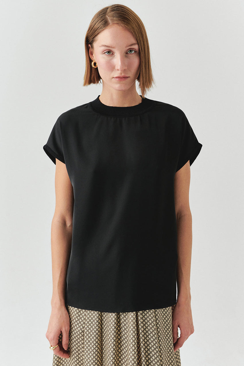 Nyomi Black Short Sleeve Crew Neck Blouse