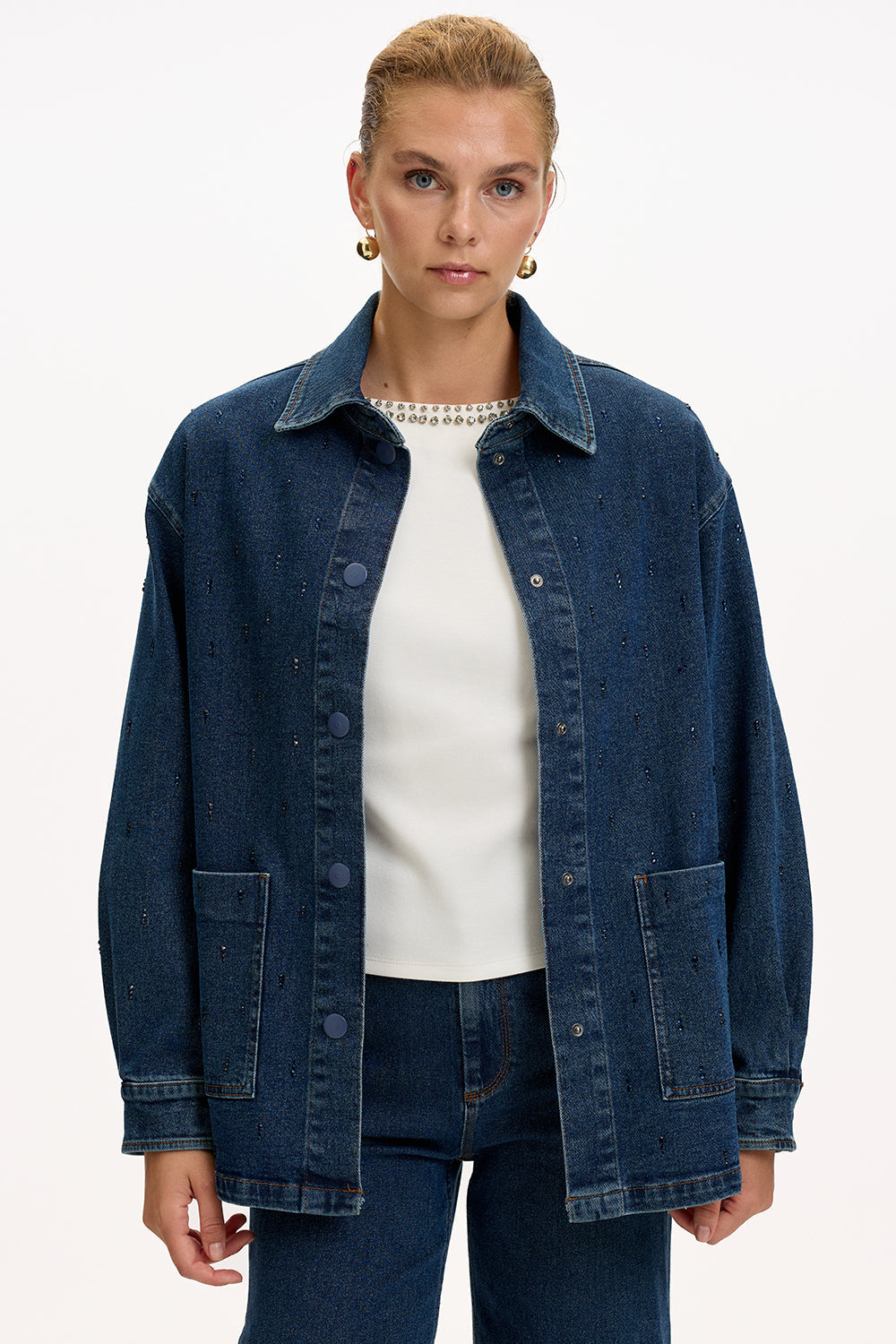 Regular Fit Indigo Denim Jacket with Long Sleeves, Buttons, and Pockets