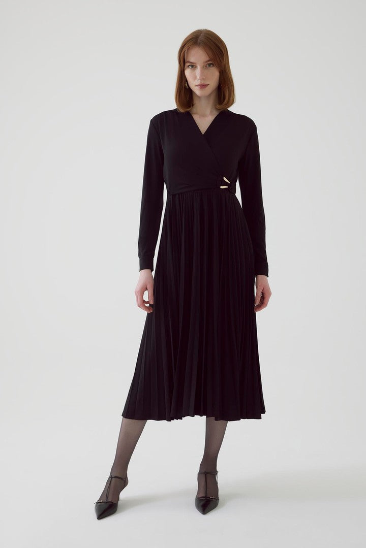 Black Stretch Knit Pleated Midi Dress