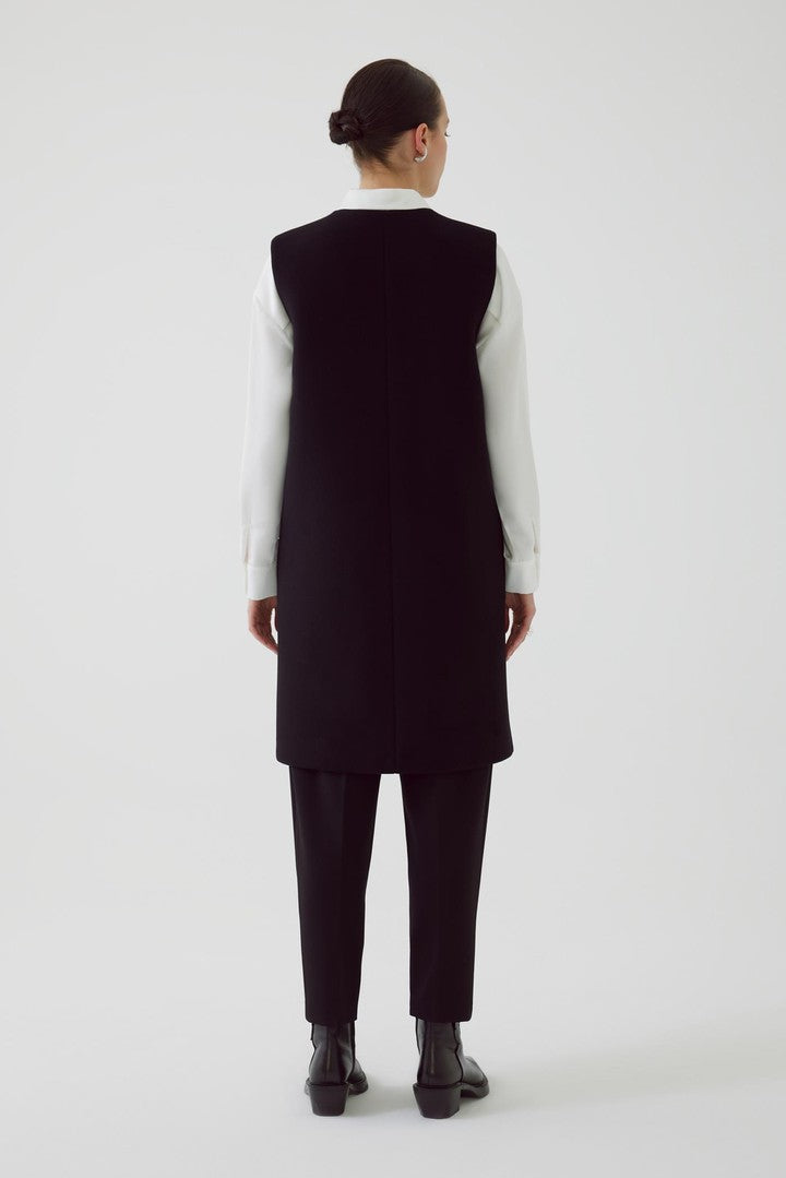 Black Regular Fit Wool Vest