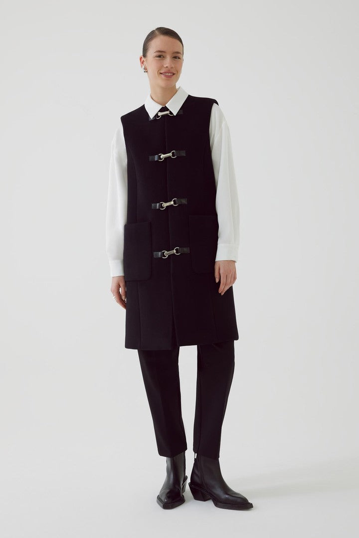 Black Regular Fit Wool Vest