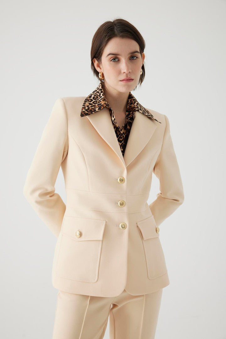 Slim Fit Jacket with Fitted Waist and Pockets