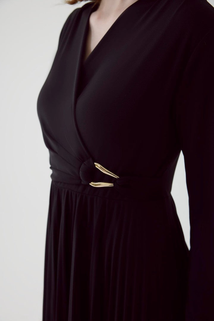 Black Stretch Knit Pleated Midi Dress