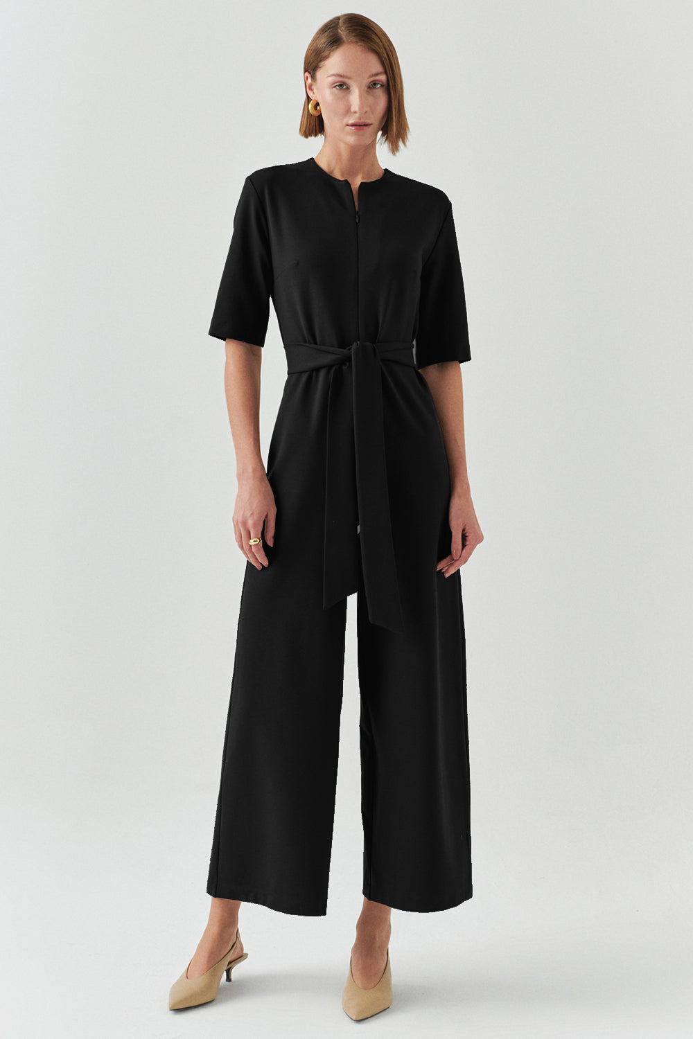 Cynthia Short Sleeve V-Neck Knit Jumpsuit with Pockets Black