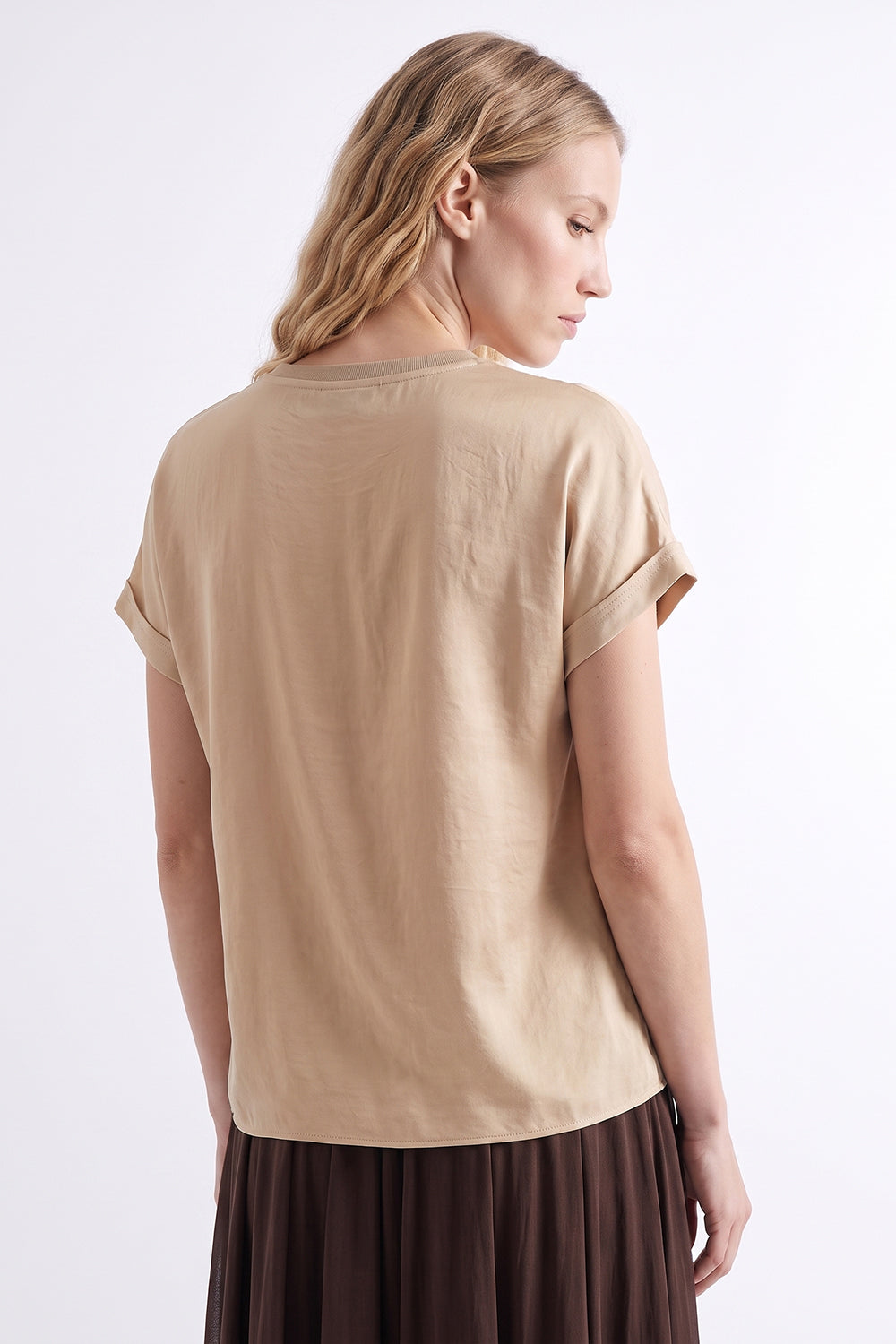 Round Neck Ribbed Satin Blouse - BEIGE