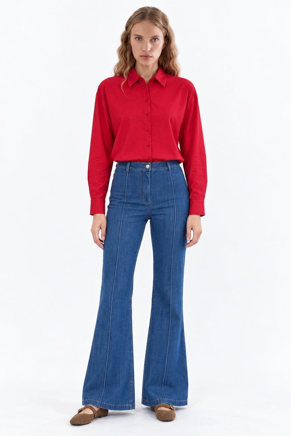 Long Sleeve Shirt with Back Pleats - RED