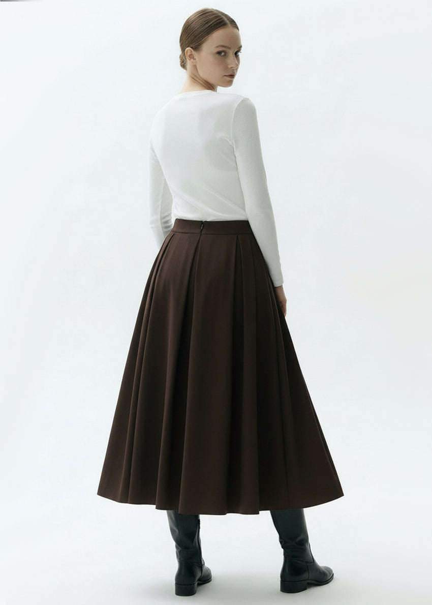 Chic Pleated Brown Midi Skirt Featuring Side Pockets