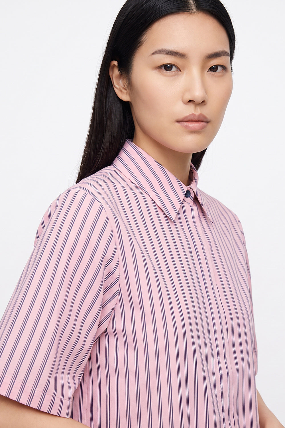 Short Sleeve Button Front Shirt with Concealed Placket - PINK NAVY BLUE