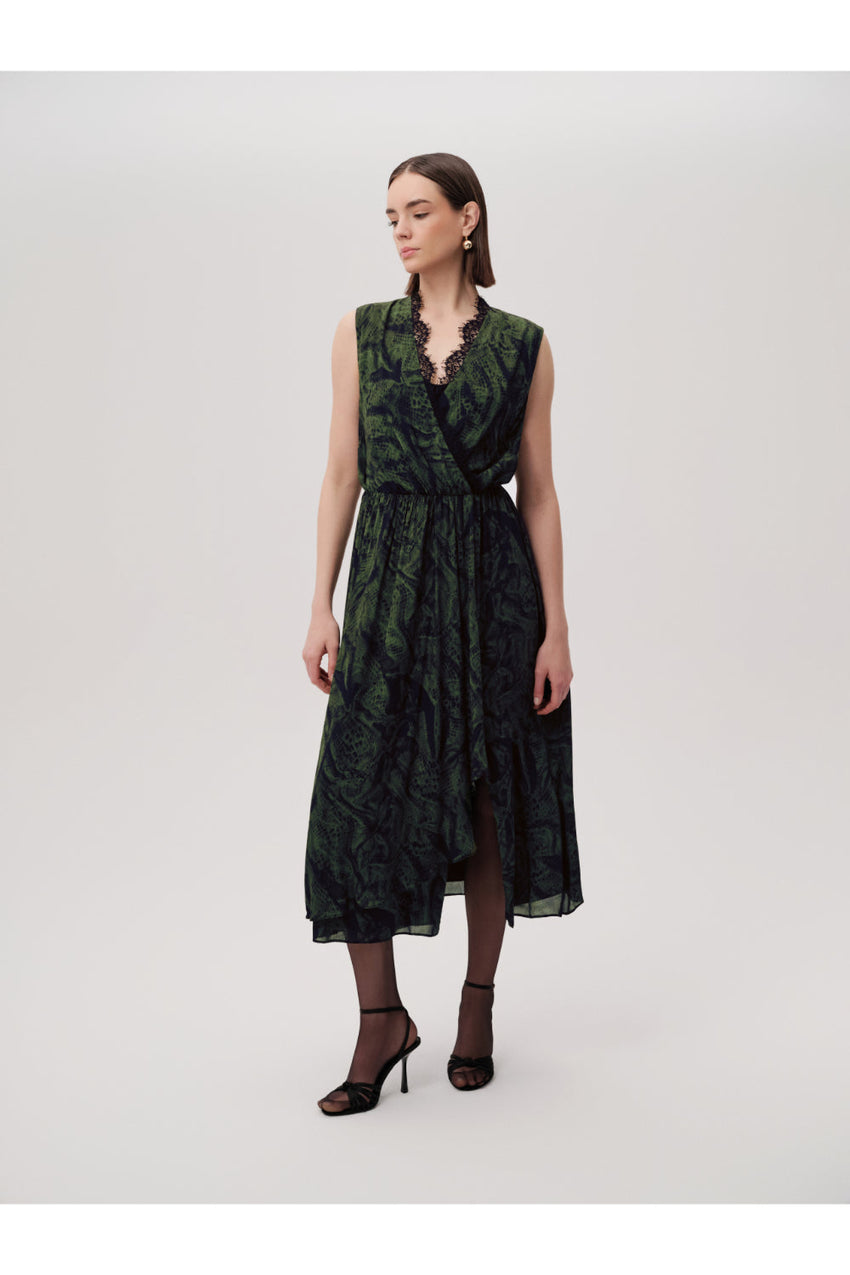 Magnolia Black Sleeveless Knit Vest with Beaded Bows