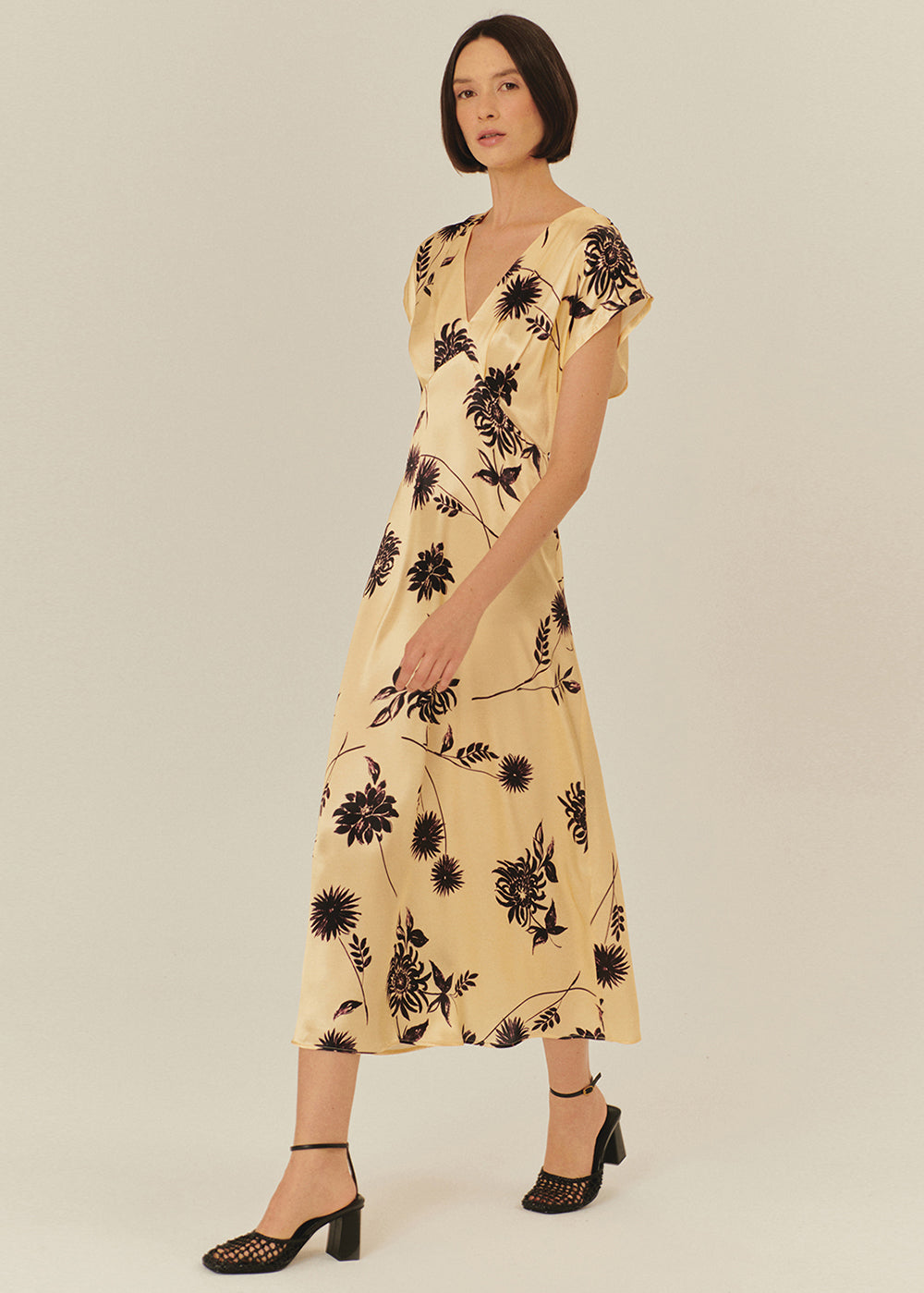 Dropped Shoulder Vneck Floral Embroidered Viscose Dress