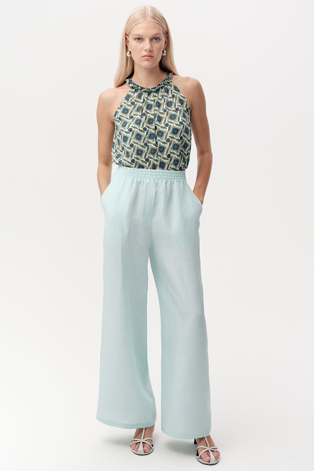 Grant Sleeveless Blouse - MULTI COLOR