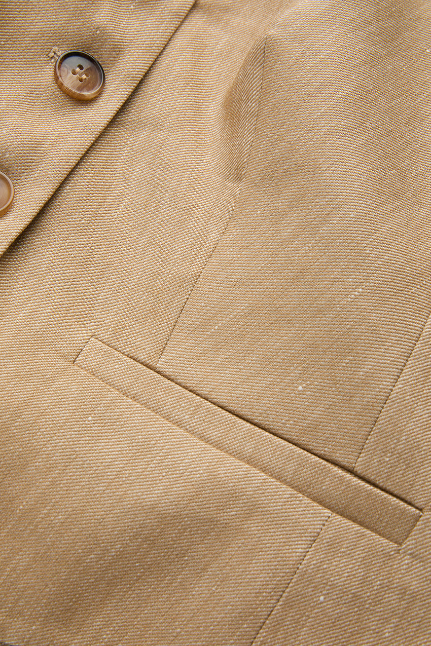 Linen Blend Vest with Back Buckle - CAMEL