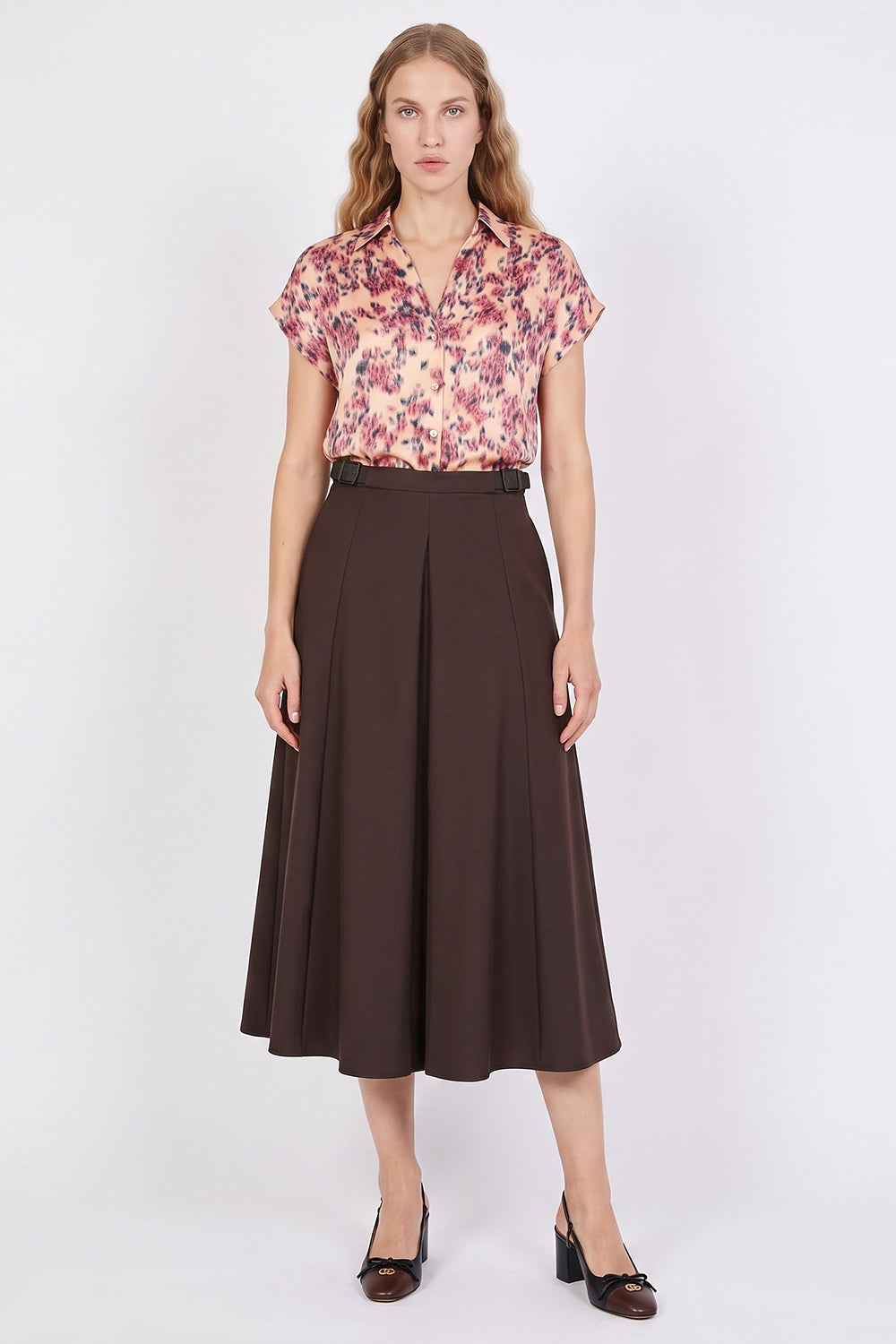 Pleated Midi Skirt with Zipper - BROWN