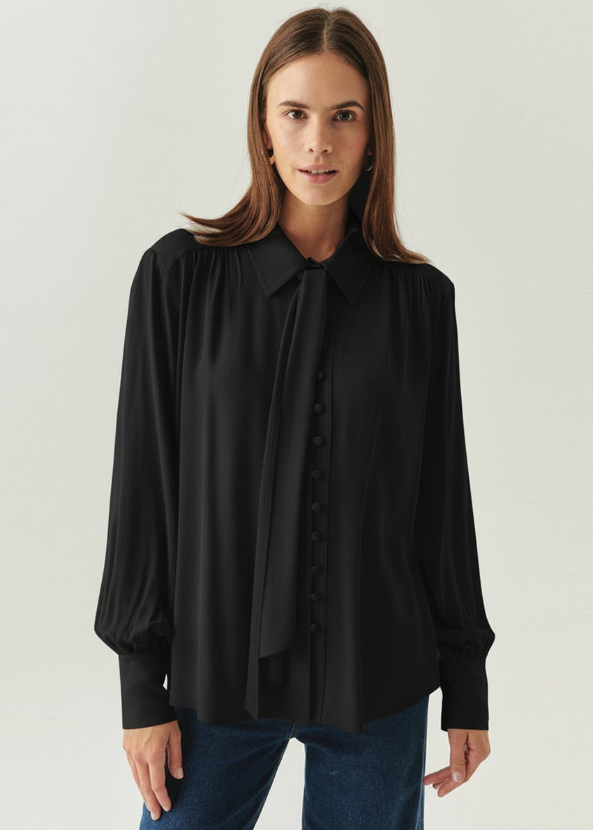 Harlee Black Long-Sleeve Shirt with Shirt Collar