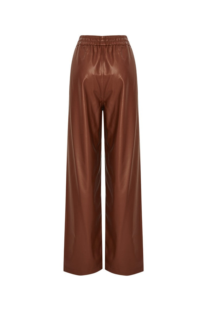 Vegan Leather Trousers with Pockets and Elastic Waist - Tan
