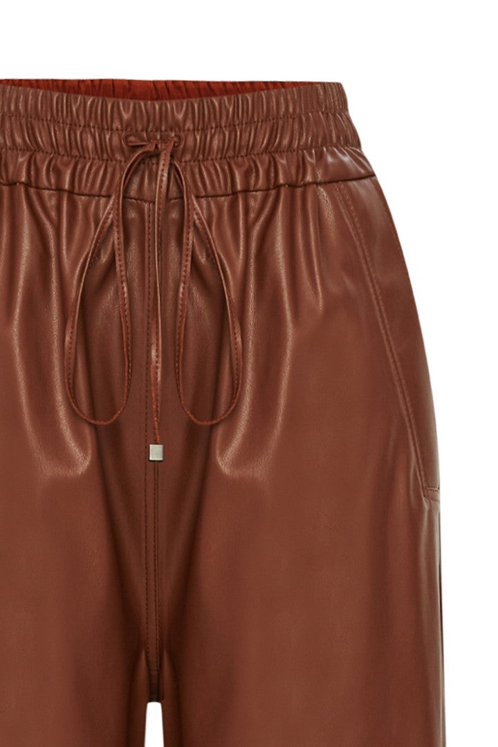 Vegan Leather Trousers with Pockets and Elastic Waist - Tan