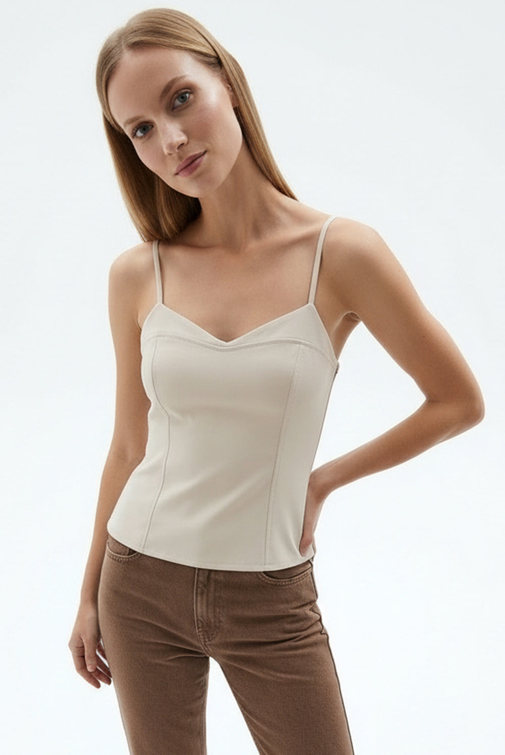 Chic V-Neckline Sleeveless Blouse - Ecru