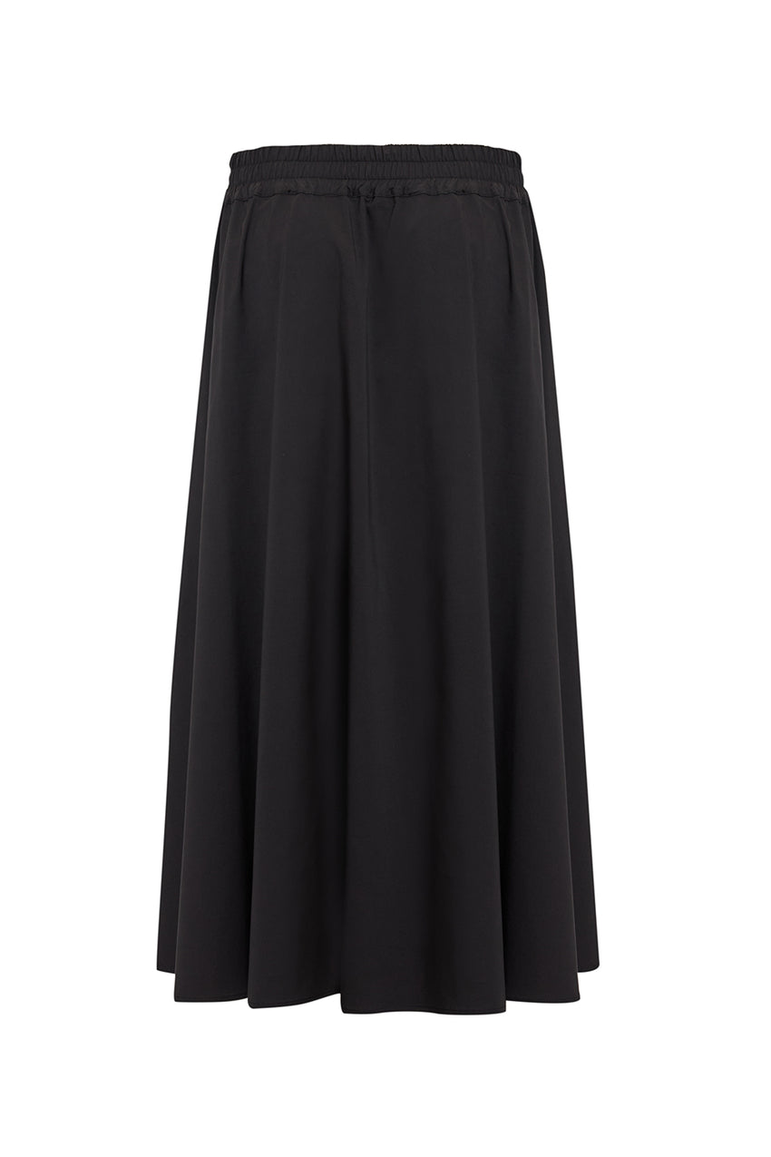 Chic Pleated Midi Skirt Featuring Side Pockets