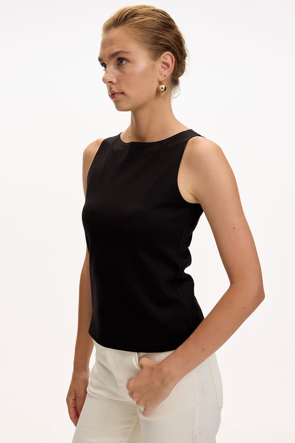 Chelsea Sleeveless Knit Blouse - BLACK
