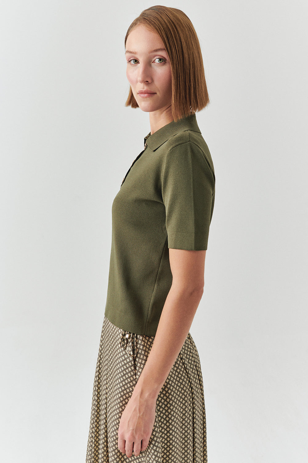 Jaylah Short Sleeve Shirt Collar Sweater