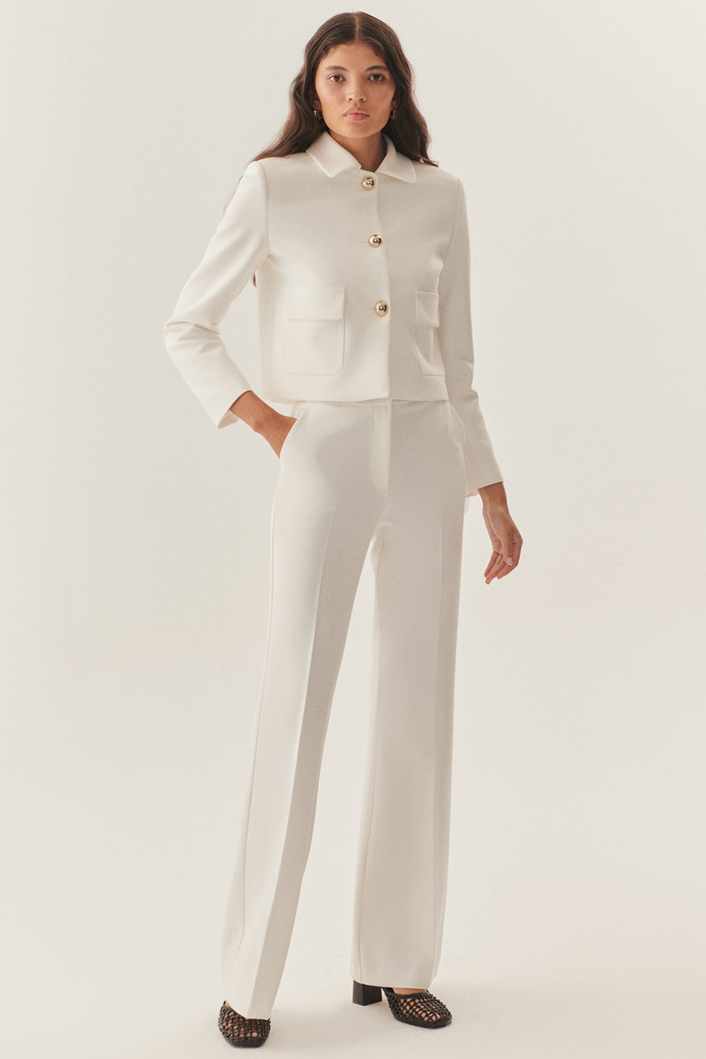 Collared Pocketed Regular Fit Short White Jacket