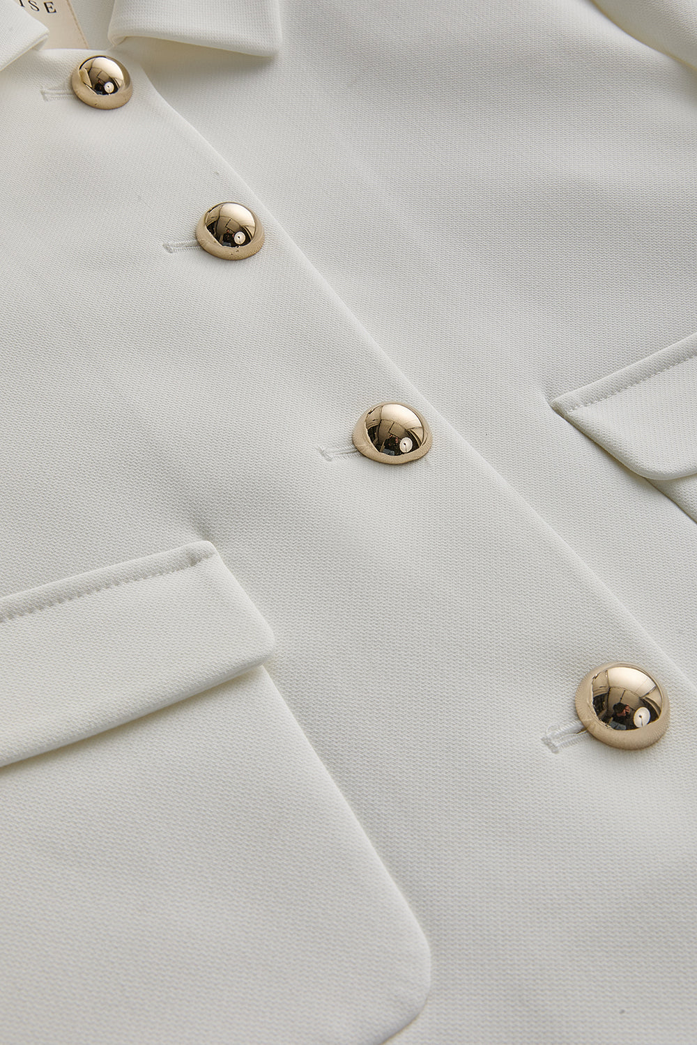 Collared Pocketed Regular Fit Short White Jacket