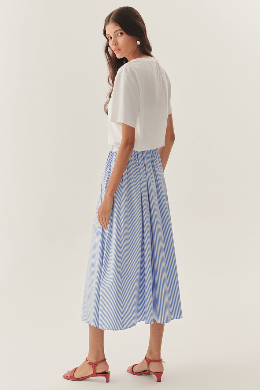 Crew Neck Short Sleeve Embroidered Midi Dress - BLUE